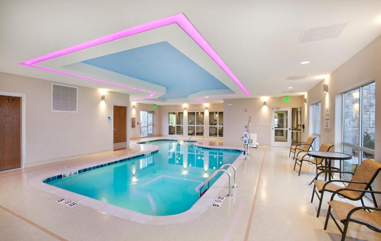 Holiday Inn Express Hotel & Suites Hot Springs By Ihg Экстерьер фото